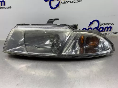 Koplamp links-8347218