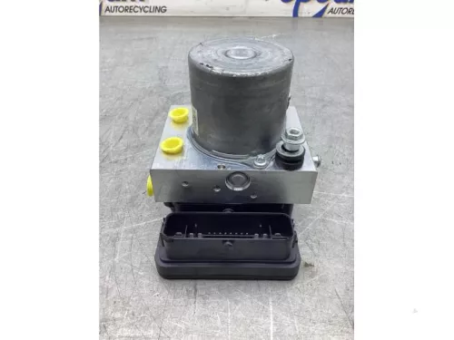 ABS Pomp-8225717 (21433569)