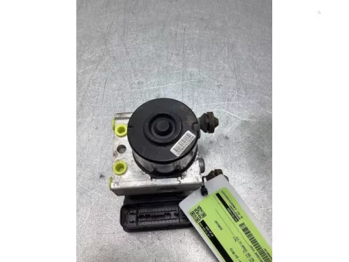 ABS Pomp-8296637