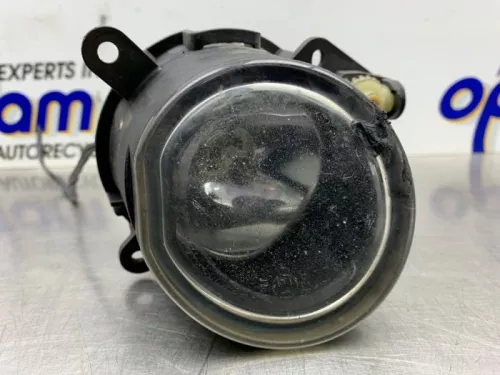 Mistlamp rechts-voor-8326004