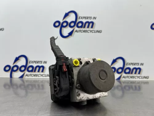ABS Pomp-8269945