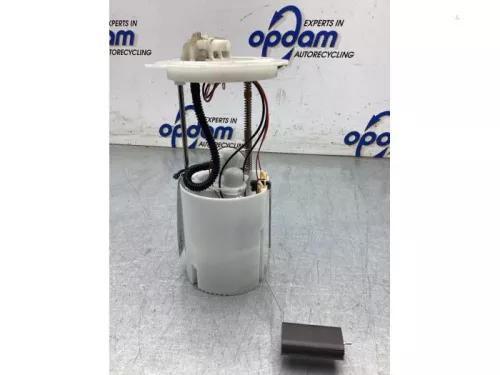 Benzinepomp-8106532