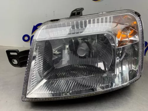 Koplamp links-8353271