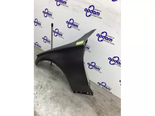 Scherm links-voor-7926796