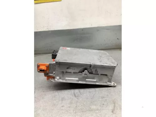 Acculader-8253406 (21704676)