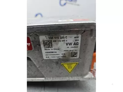 Acculader-8282910 (22451932)