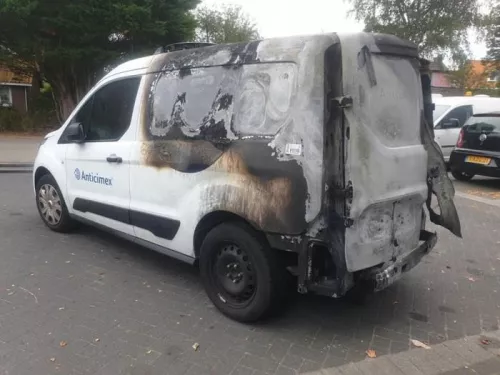 Achteras voorwielaandrijving-7854951 (15952045)