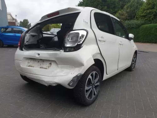 Achteras voorwielaandrijving-7591547 (15650506)