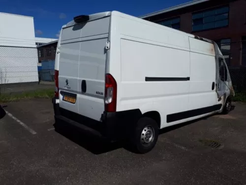 Achteras voorwielaandrijving-7878425 (13444006)