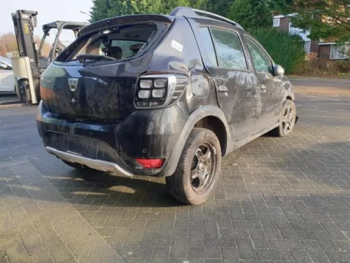 Achteras voorwielaandrijving-7872644 (14114055)