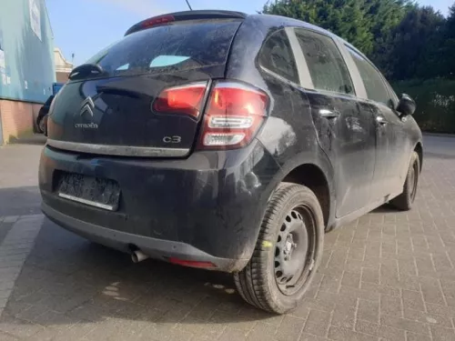 Achteras voorwielaandrijving-7739024 (14942366)