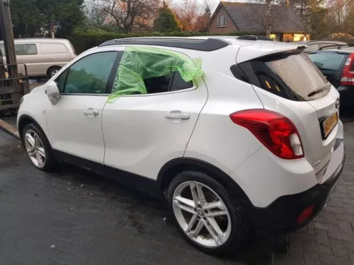 Achteras voorwielaandrijving-3476992 (9295873)