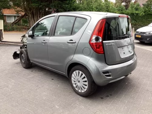 Achteras voorwielaandrijving-7858388