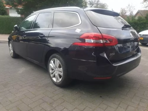 Achteras voorwielaandrijving-7714593 (14016856)