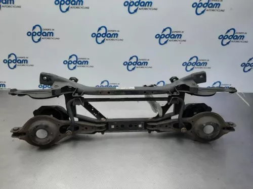 Achteras voorwielaandrijving-7876830 (15850136)