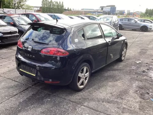 Achteras voorwielaandrijving-8208536 (21050617)
