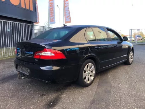 Achterbumper-8163873