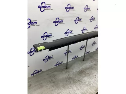 Zijskirt links-8320420