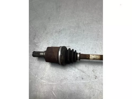 Aandrijfas links-voor Kia 495001w000