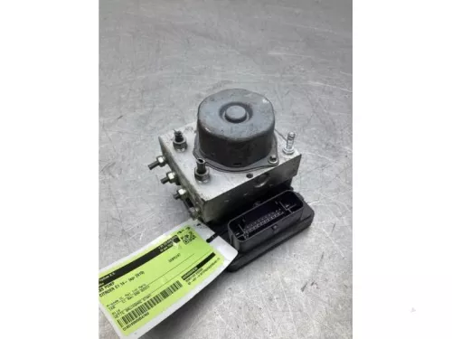 ABS Pomp-8339376