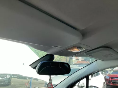 Binnenspiegel-8341276