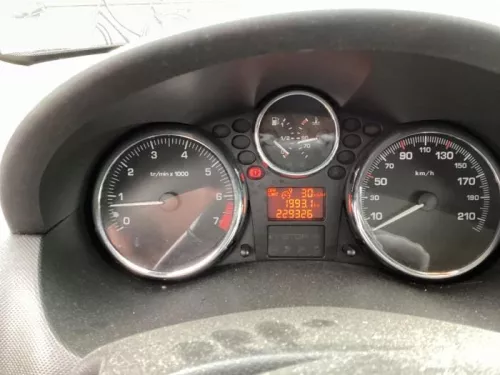 Kilometerteller KM-8284096