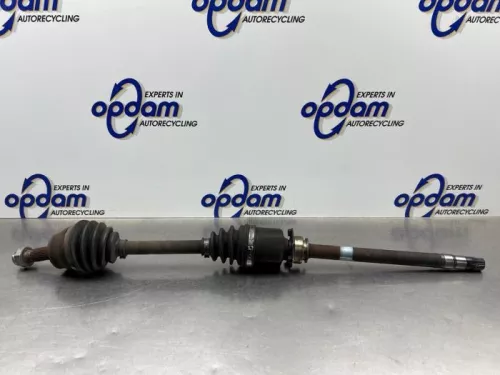 Aandrijfas rechts-voor Alfa Romeo 55209968