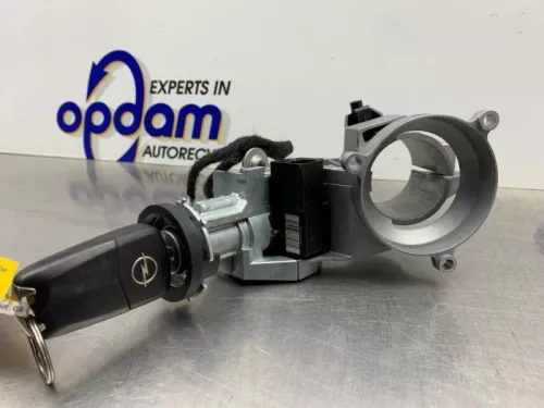 Kontaktslot+Sleutel-8345443