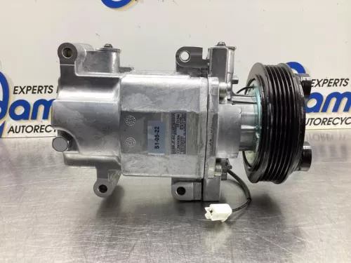 Mazda Aircopomp cc2961450g