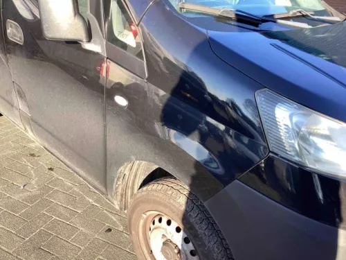 Scherm rechts-voor-7613490