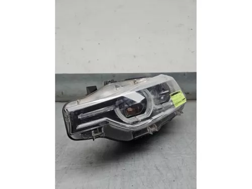 Koplamp links-8144552