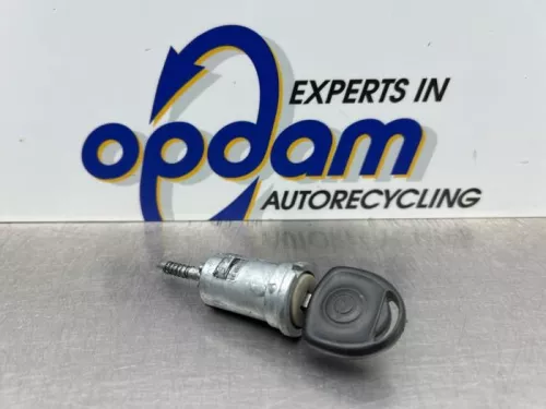 Kontaktslot+Sleutel-8336433