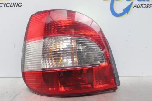 Achterlicht links-7576518