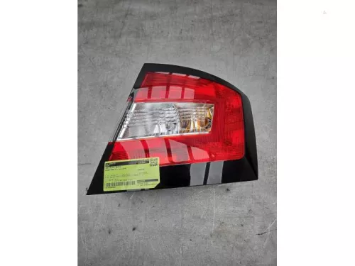 Achterlicht rechts-8240516