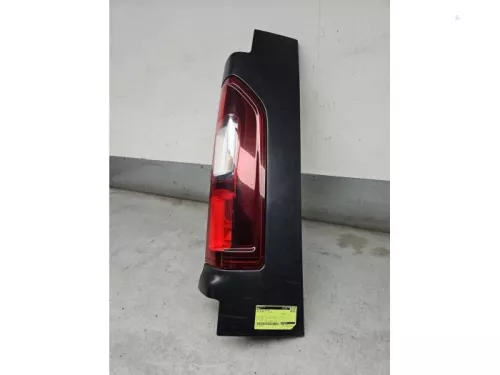 Achterlicht rechts-8252146 (21831061)