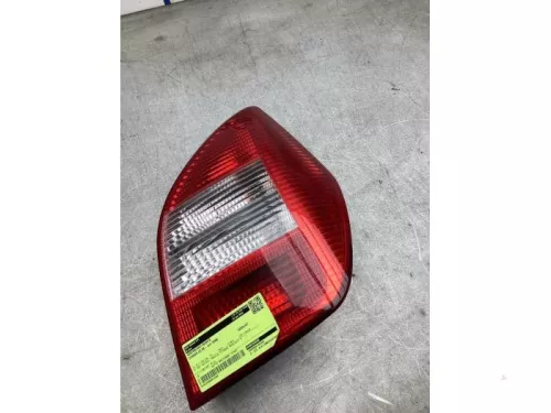 Achterlicht rechts-8272811