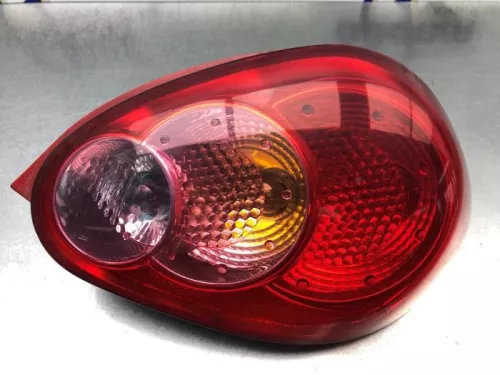 Achterlicht rechts-8235453 (21327758)