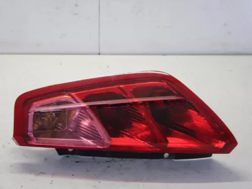 Achterlicht rechts-7882021