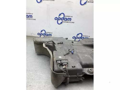 Adblue tank-8270114 (22479748)