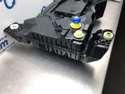 Adblue tank- (16496845)
