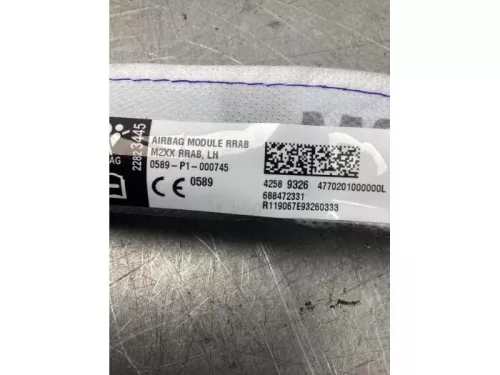 Airbag hemel links-8094018 (19827159)