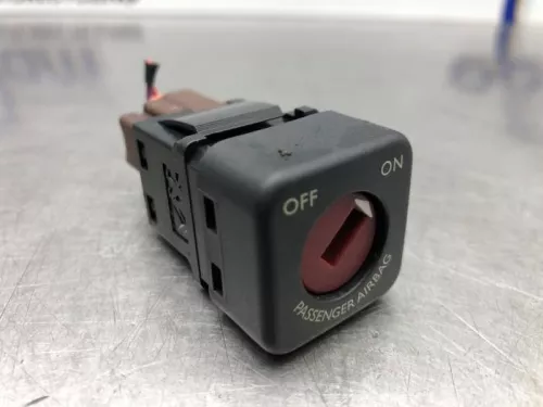 Airbag schakelaar-8154465 (21479315)