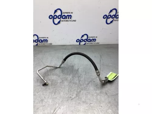 Airco Leiding-8300843