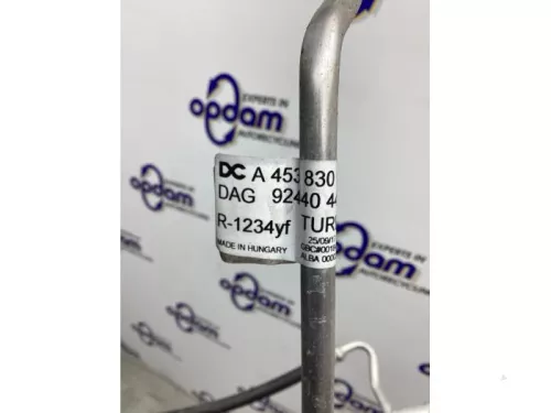 Airco Leiding-8062216 (20985696)