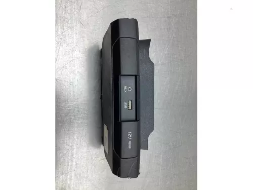 AUX/USB aansluiting-8056784 (19101005)