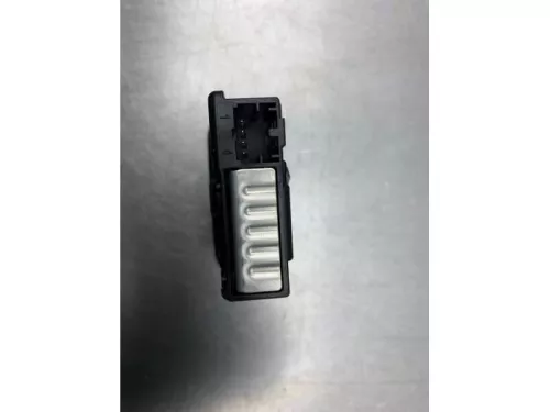 AUX/USB aansluiting-8250005 (21502239)