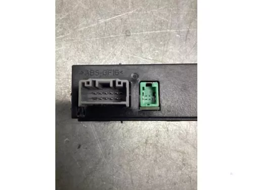 AUX/USB aansluiting-7942445 (18042207)