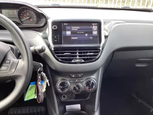 AUX/USB aansluiting-8027860 (18483262)