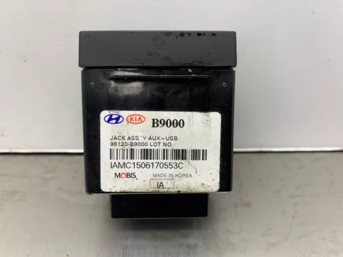 AUX/USB aansluiting-8180437 (21893899)