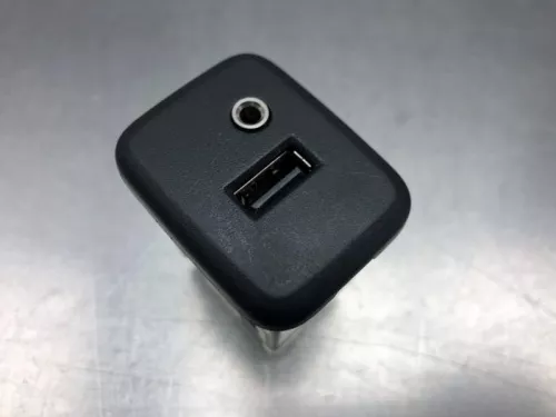 AUX/USB aansluiting-8025105 (20507506)